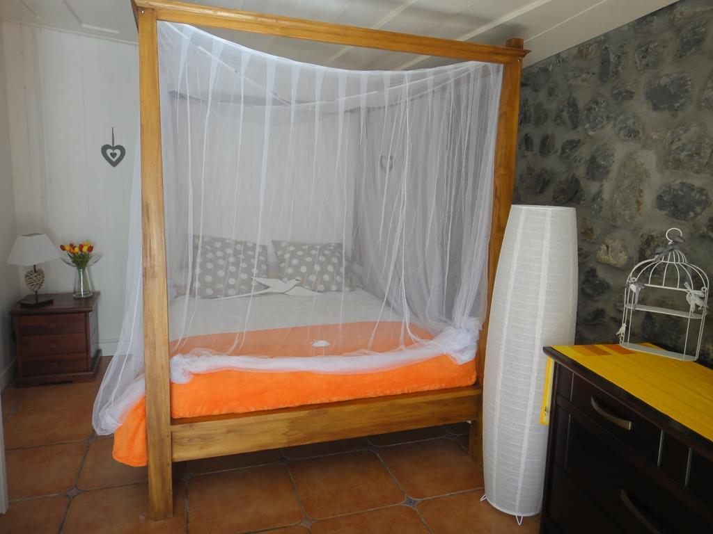 Villa Helena B&B Сент-Мари Номер фото
